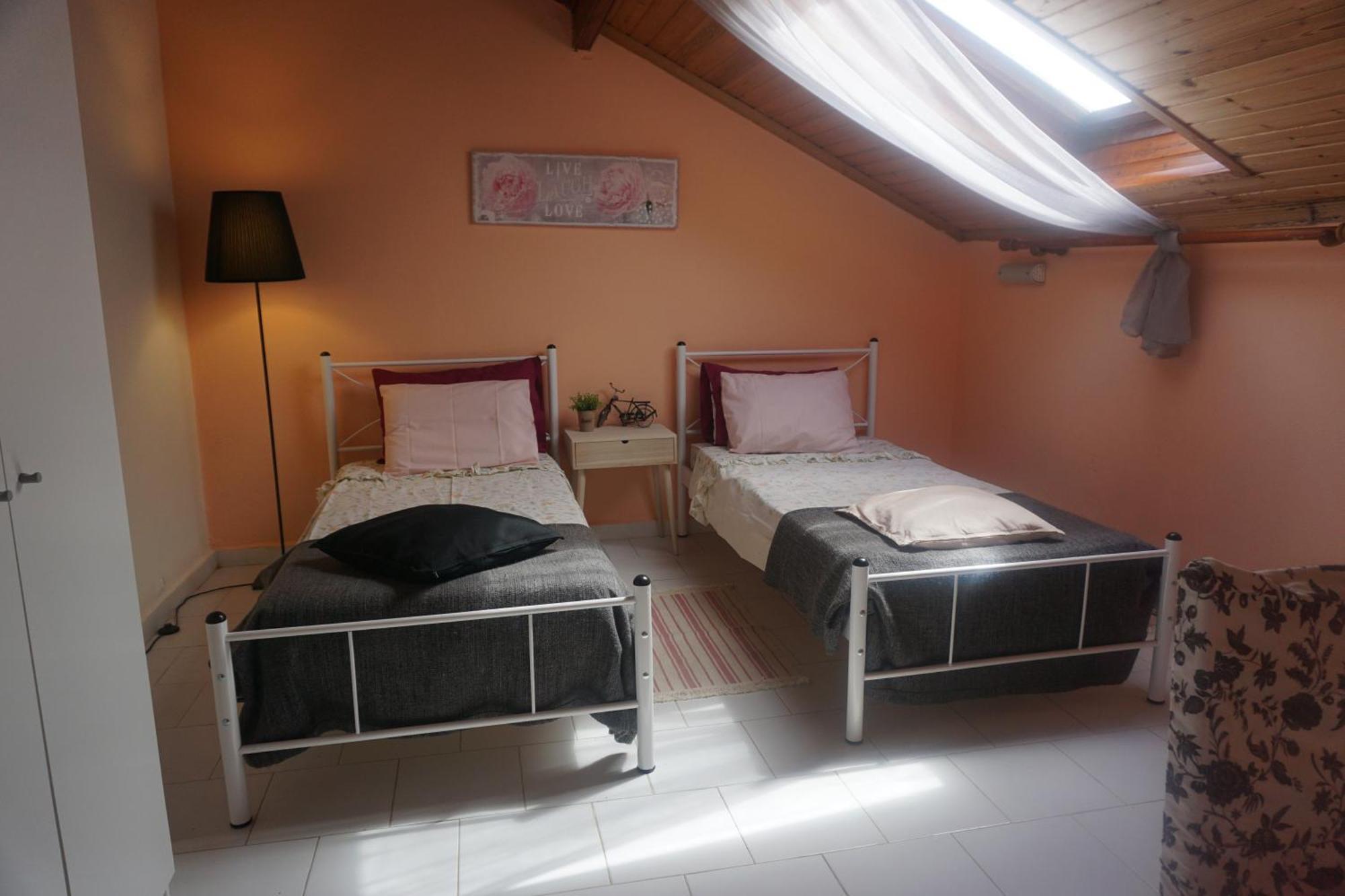 Acharavi Afrodite Apartments 外观 照片