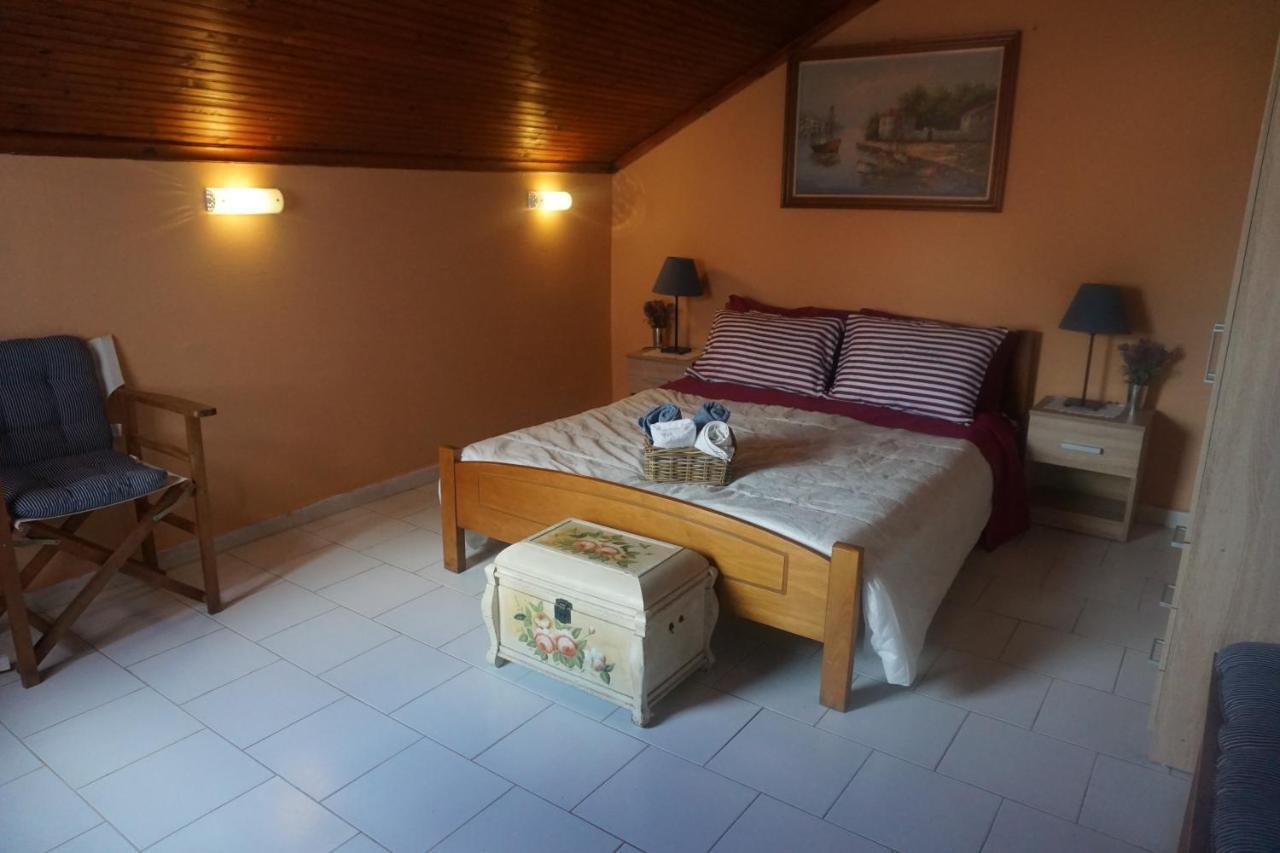 Acharavi Afrodite Apartments 外观 照片